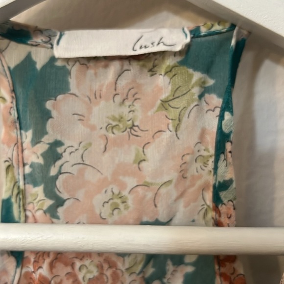 Lush see thru top sleeves size S lightweight boho flower spring sheer romantic - Picture 3 of 11